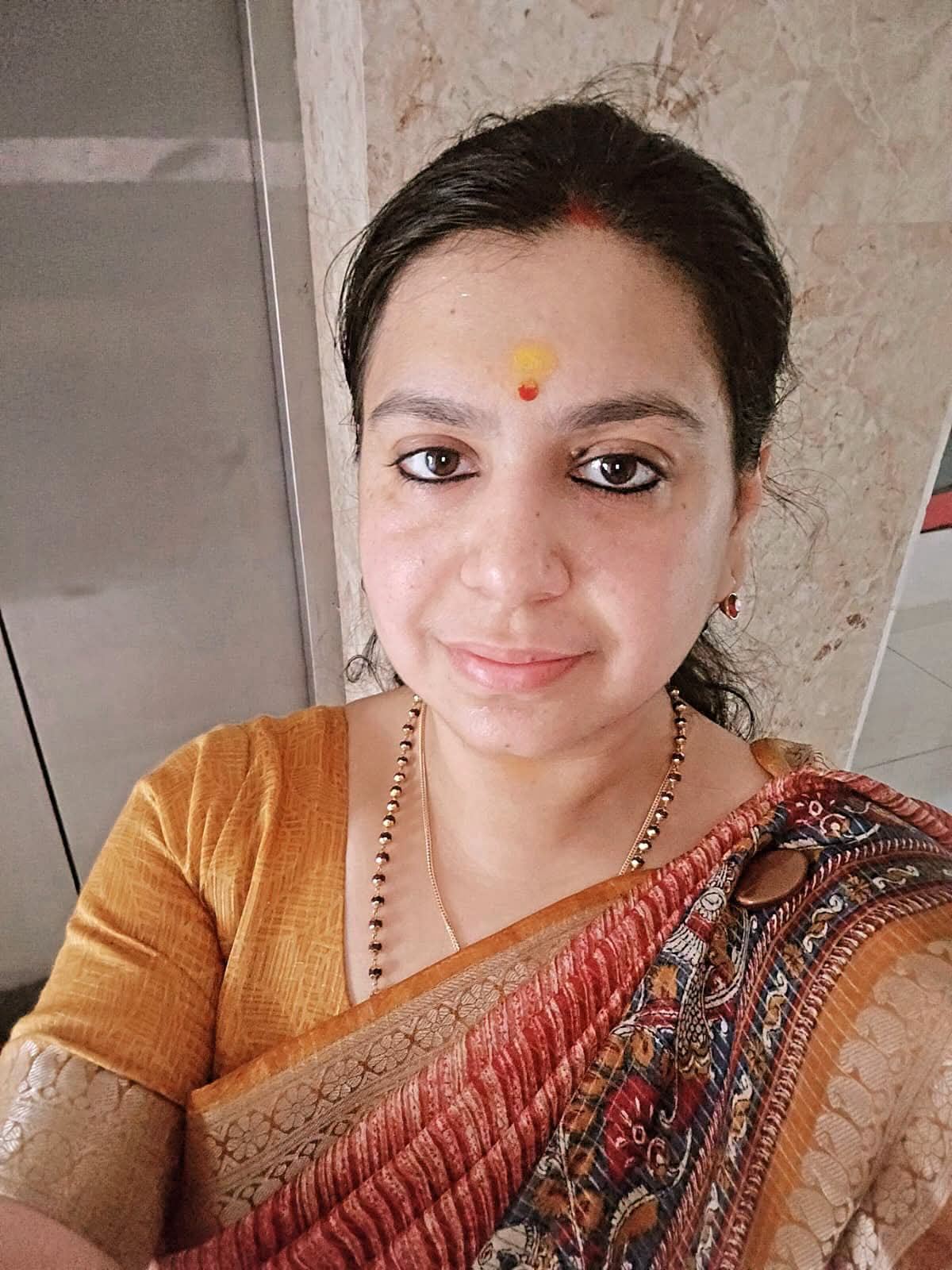 पूर्व IAS दिव्या मित्तल की राजनीति में एंट्री, 2027 के यूपी चुनाव में पार्टी उतारने का दावा